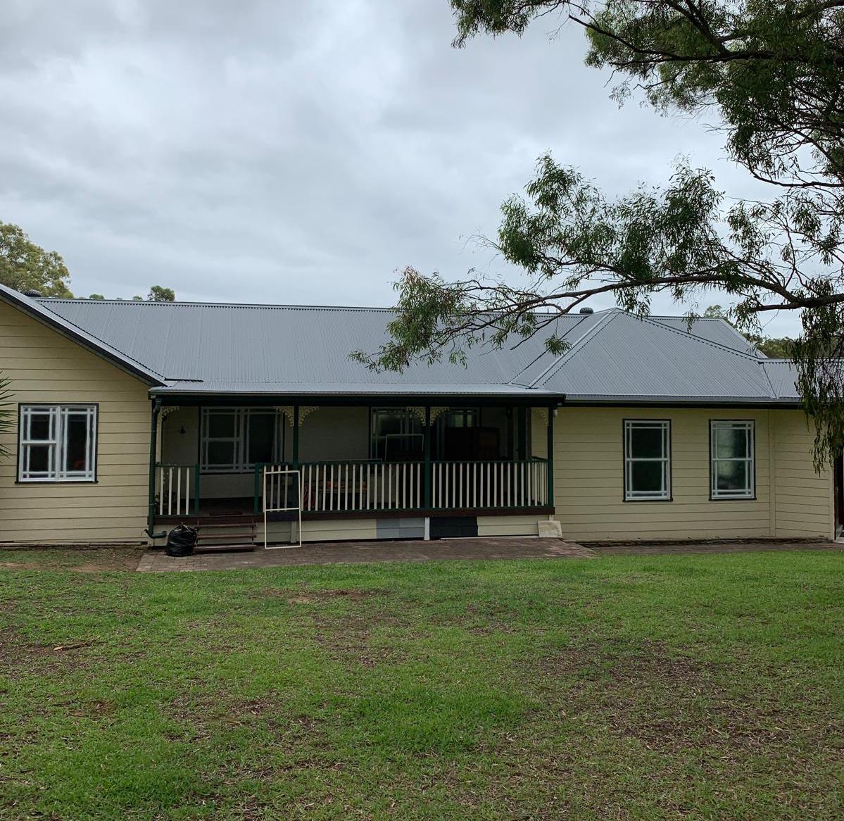 Ironstone Colorbond respray on a rural property