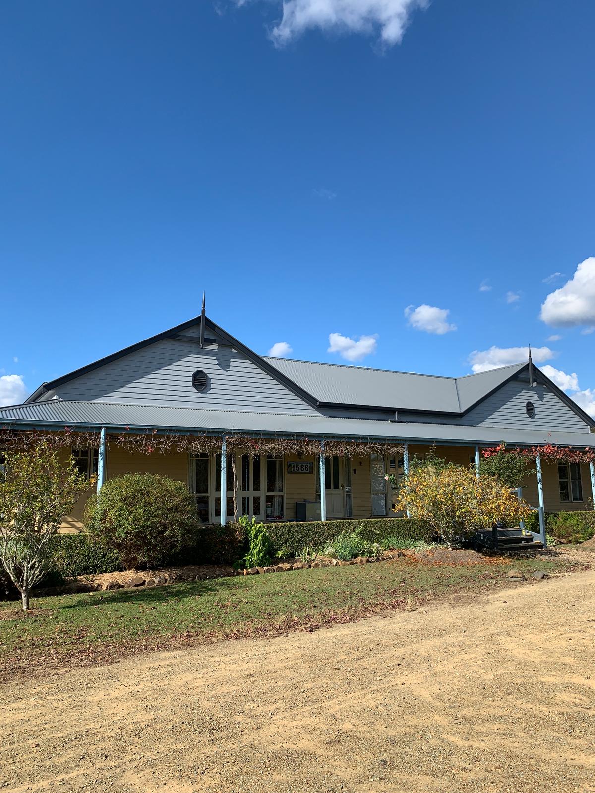Windspray Colorbond respray on a heritage home